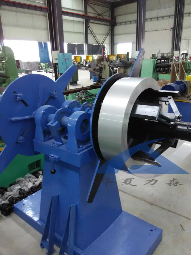 不銹鋼制管機,制管設備,鈦管設備,復合管制管機 不銹鋼制管機,制管設備,鈦管設備,復合管制管機